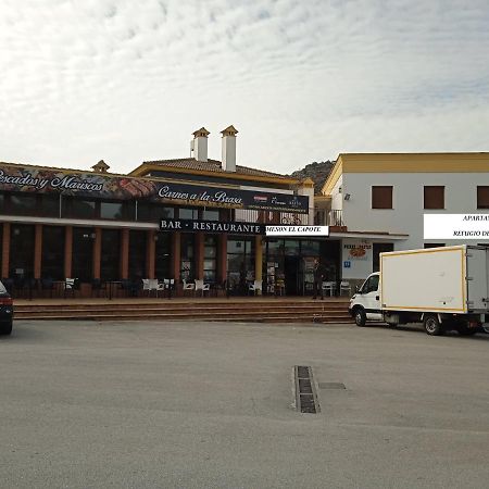 Apartamentos Refugio Del Viajero Parauta Bagian luar foto
