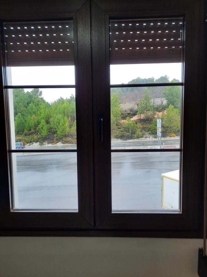Apartamentos Refugio Del Viajero Parauta Bagian luar foto