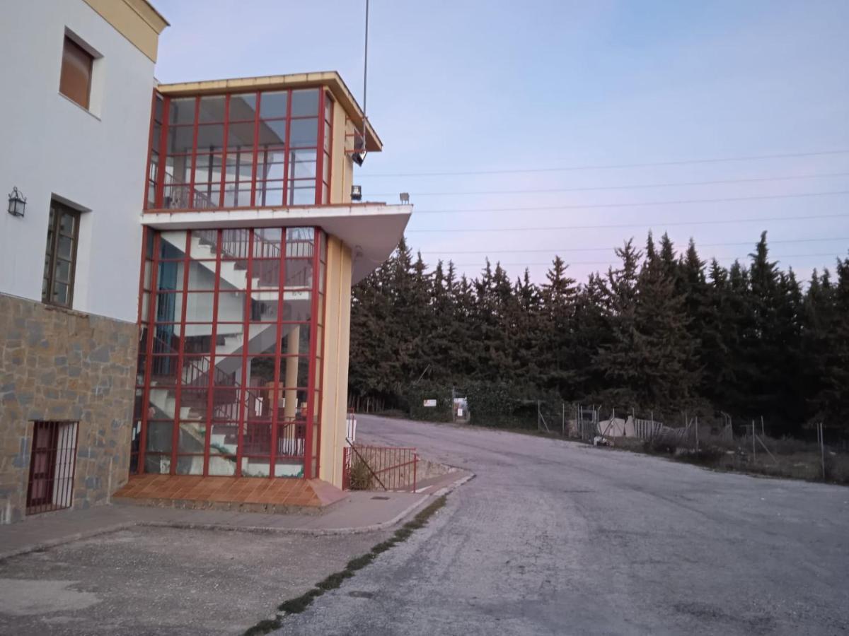 Apartamentos Refugio Del Viajero Parauta Bagian luar foto