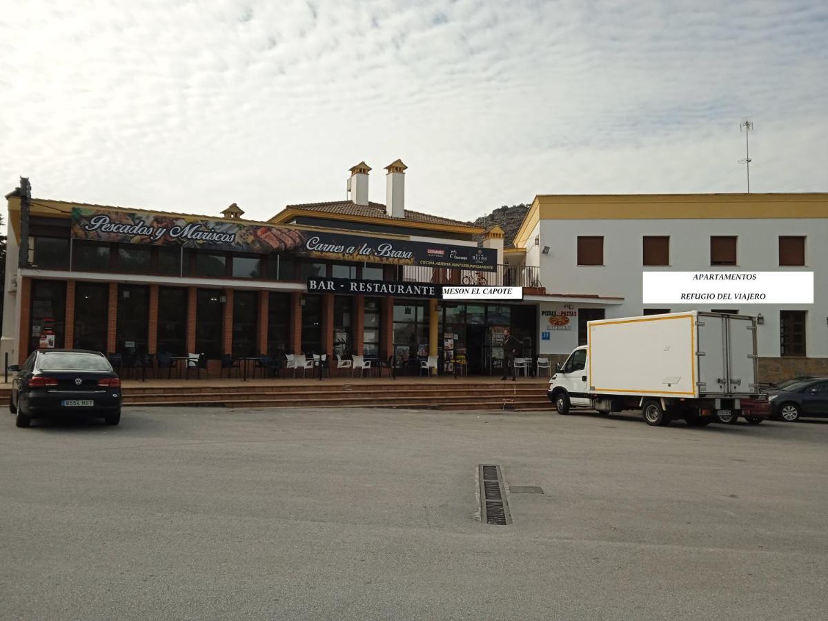 Apartamentos Refugio Del Viajero Parauta Bagian luar foto